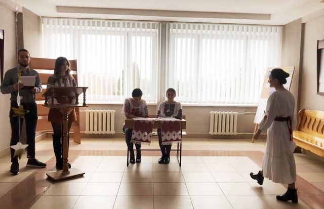 оетичний вернісаж на факультеті філології і журналістики